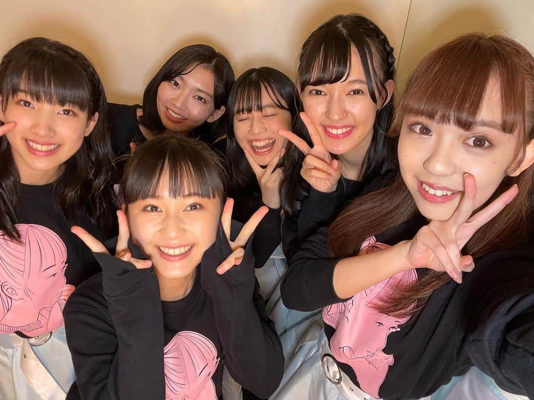 茜空さんのインスタグラム写真 - (茜空Instagram)「6人のukka大好き🌸 いい笑顔だー！！！！！！！ ・ #アイドル #ukka」12月29日 0時08分 - sora_akane.ukka