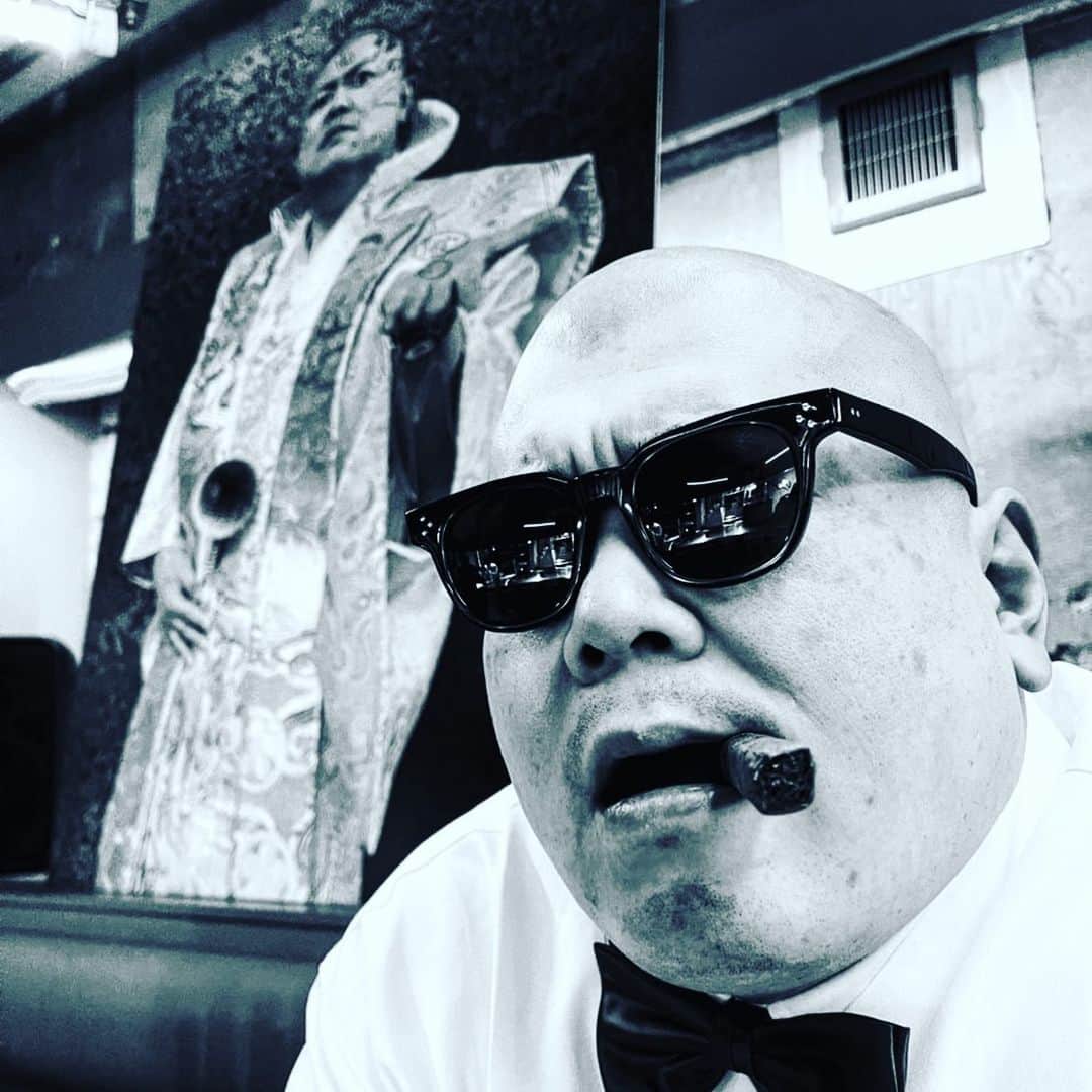 のインスタグラム：「I AM DOM TERUZUSHI」