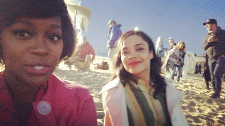 アジャ・ナオミ・キングのインスタグラム：「Sylvie + Mona 4eva❤️  Thank you for watching @sylvieslove 🥰」