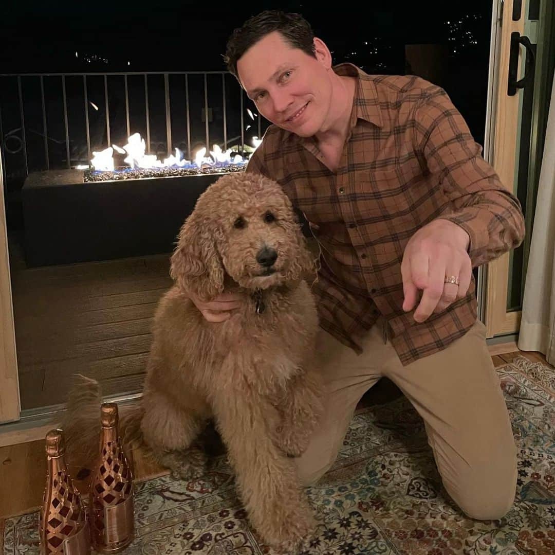 ティエストさんのインスタグラム写真 - (ティエストInstagram)「Matching outfits 🐩😂」12月29日 1時46分 - tiesto