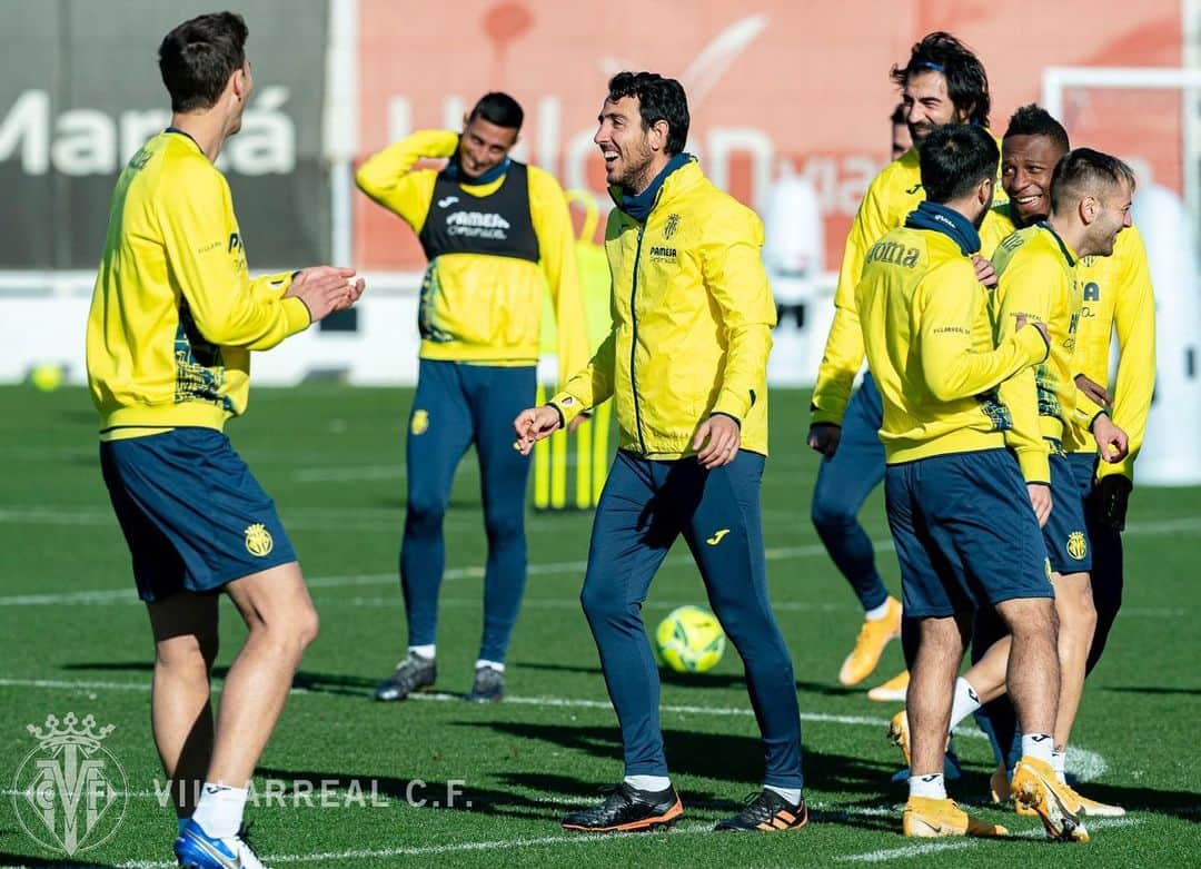 ダニエル・パレホのインスタグラム：「Partido muy complicado para terminar el año, pero lo afrontamos con ambición y siempre con una sonrisa! Endavant!」