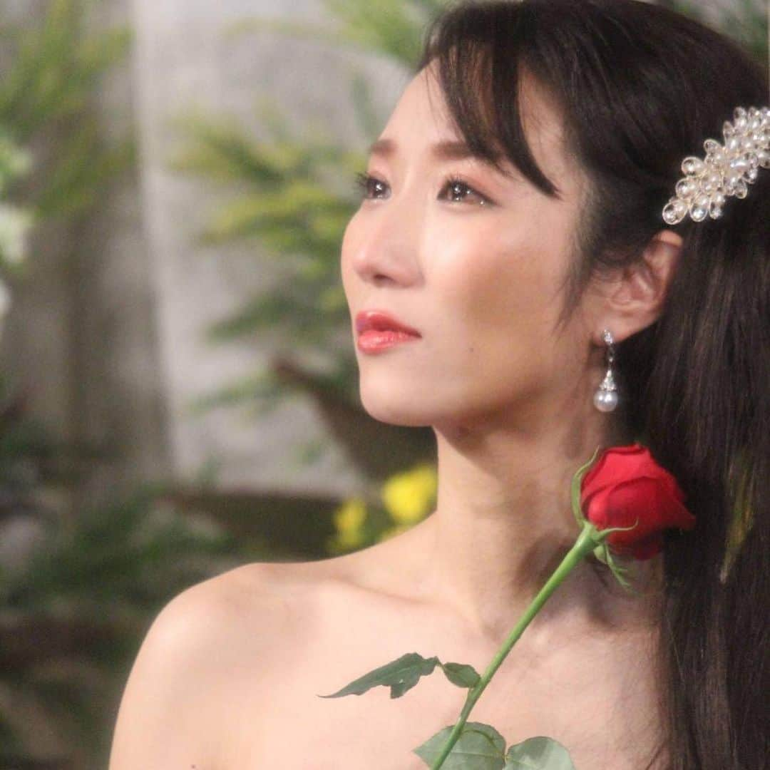 椎名佐千子さんのインスタグラム写真 - (椎名佐千子Instagram)「今年もあと3日となりましたね。 大変な一年でしたが、色んな事を感じられ、自分自身と向き合えた年でした！まだまだ不安な日々ですが、前を向いていきましょう！ #2020年  #あと3日  #前を向いて #新たな年に期待を込めて」12月29日 8時07分 - enkano.shiinasachikodes