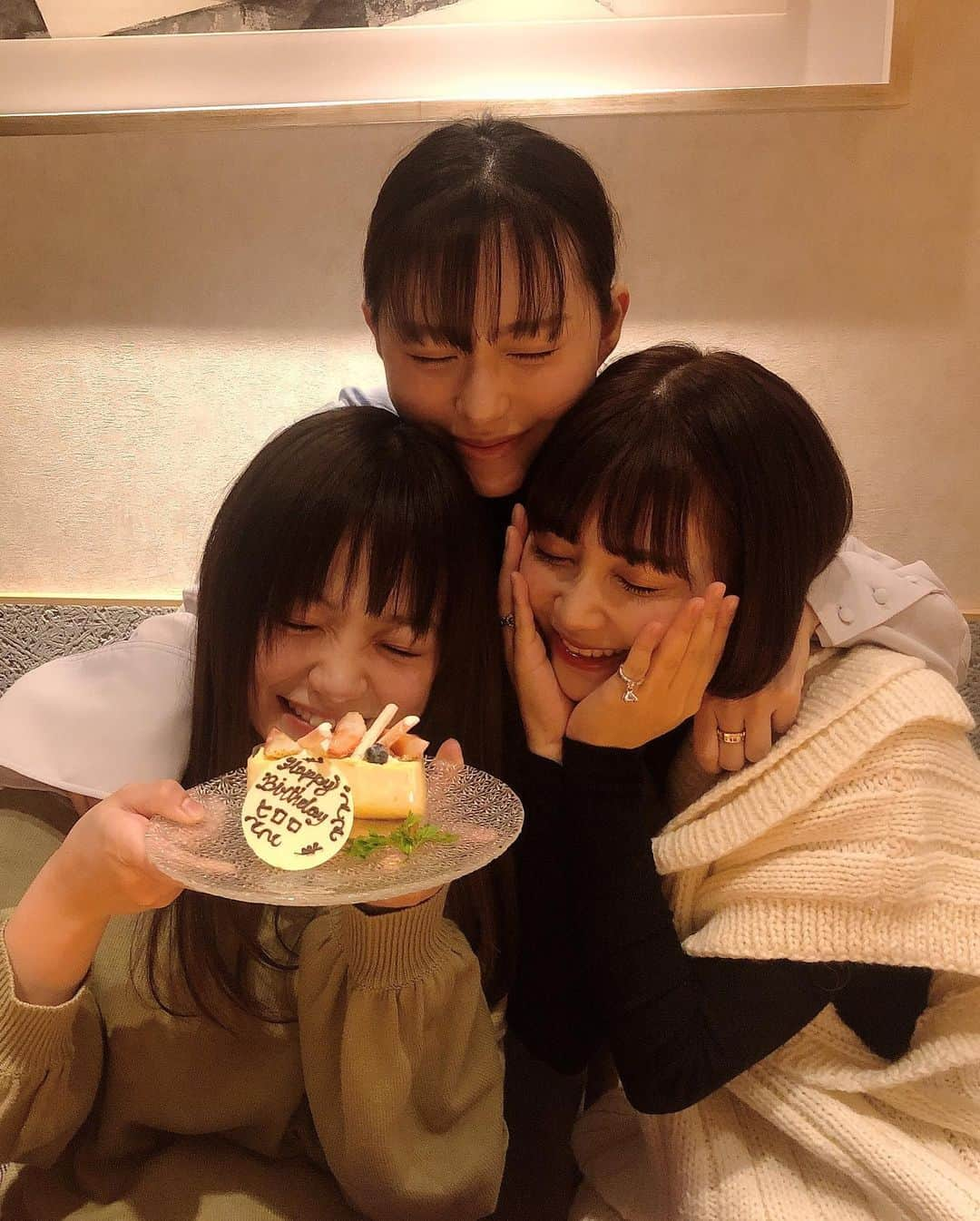 9nineさんのインスタグラム写真 - (9nineInstagram)「Hiroro Happy Birthday 🎉🎁🎈  #村田寛奈 #ひろろ #9nine」12月29日 2時48分 - 9nine_x_oo