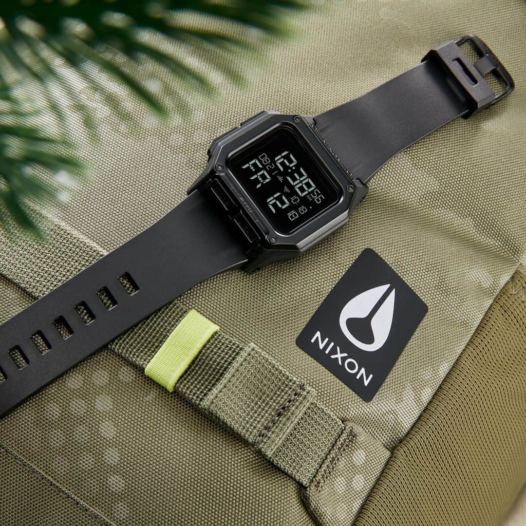 ニクソンのインスタグラム：「Created with all things rugged in mind. #Nixon #Regulus」