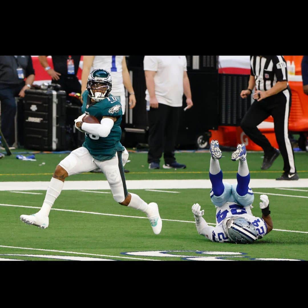 デショーン・ジャクソンのインスタグラム：「Had fun touching the field with my brothas! Didn’t turn out like we wanted but we always gon fight! Take pride in over coming adversity!! I put it on the line for my squad !! Never question that ..」