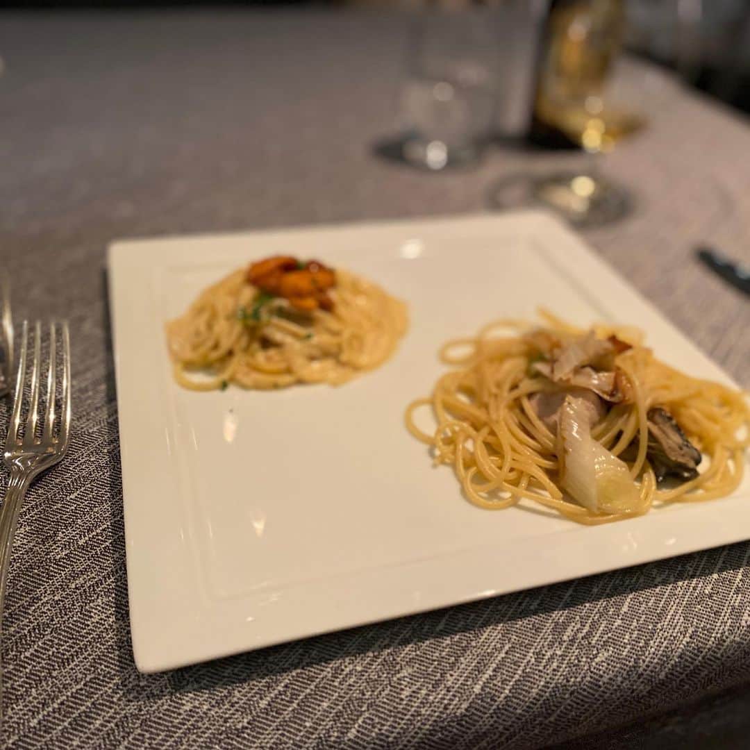 三上玲奈のインスタグラム：「珍しくご飯だけの投稿🍝  載せるつもりなかったから撮り方雑だけどw  ずっと行きたかったイルブリオのディナーに行けました😄  ランチとかコースとか色々あるけど、値段張るけど…夜の選べるアラカルトがオススメ🤩 イタリアンで1番好きなお店💃❤️  最高のディナーを最後にダイエットしようと思いますww←信用ならない  #三上玲奈　#六本木ヒルズ　#イルブリオ　#イタリアン　#ディナー」
