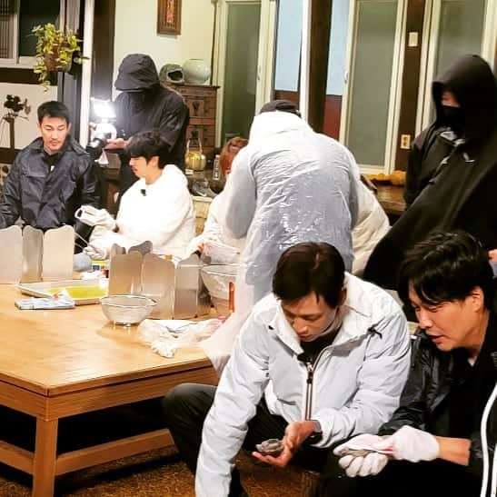 ハン・ジョンスさんのインスタグラム写真 - (ハン・ジョンスInstagram)「오늘밤 불타는 청춘도 많이 봐주세요.^^ #화요일 #예능 #불타는청춘」12月29日 16時50分 - hanjungsoo