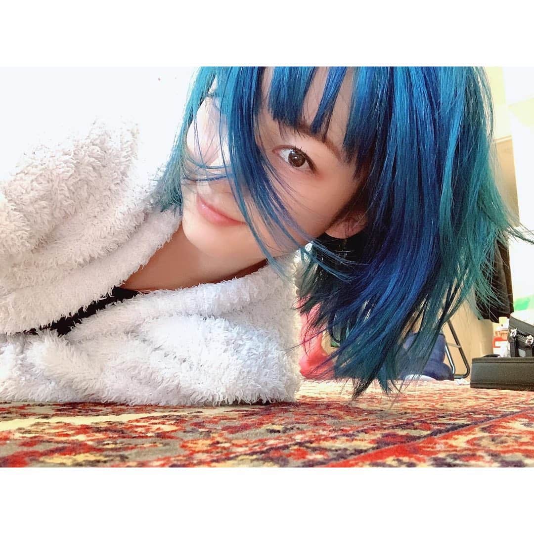 倉田茉美のインスタグラム：「一生すきな自分で生きていく🌍🌍🌍✨✌︎」