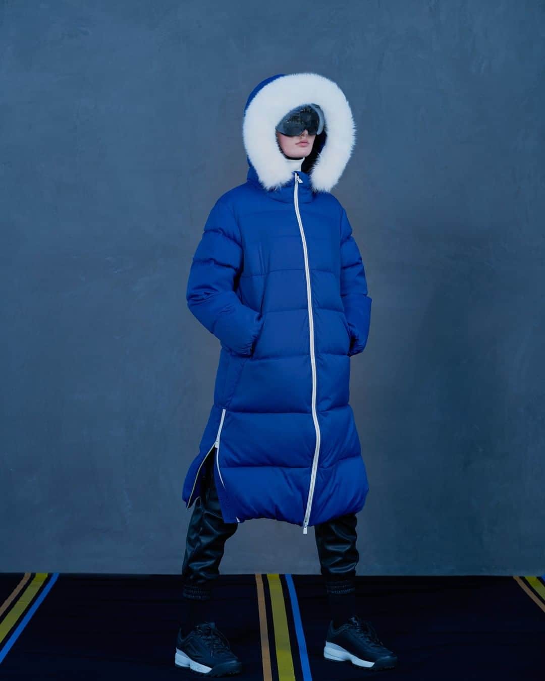 タトラスのインスタグラム：「Be different, be adventurous.  SALBORA lady's down jacket from TATRAS 20AW collection.   #Tatras #Tatrasofficial  #Tatraspeople  #Downjacket」