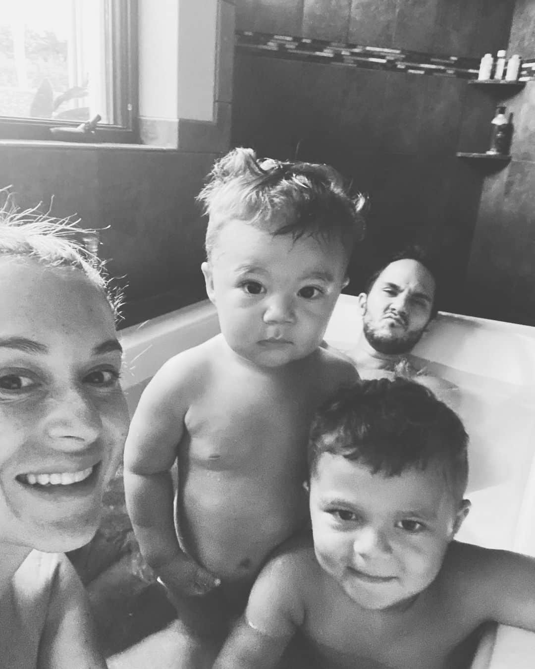 アレクサ・ヴェガのインスタグラム：「It’s gonna be a squeeze but I think we can fit one more 🤣 Can’t wait for baby #3 (is this gonna be a boys house? Or do you think we will finally break this boys club up with a girl? 🥰)」