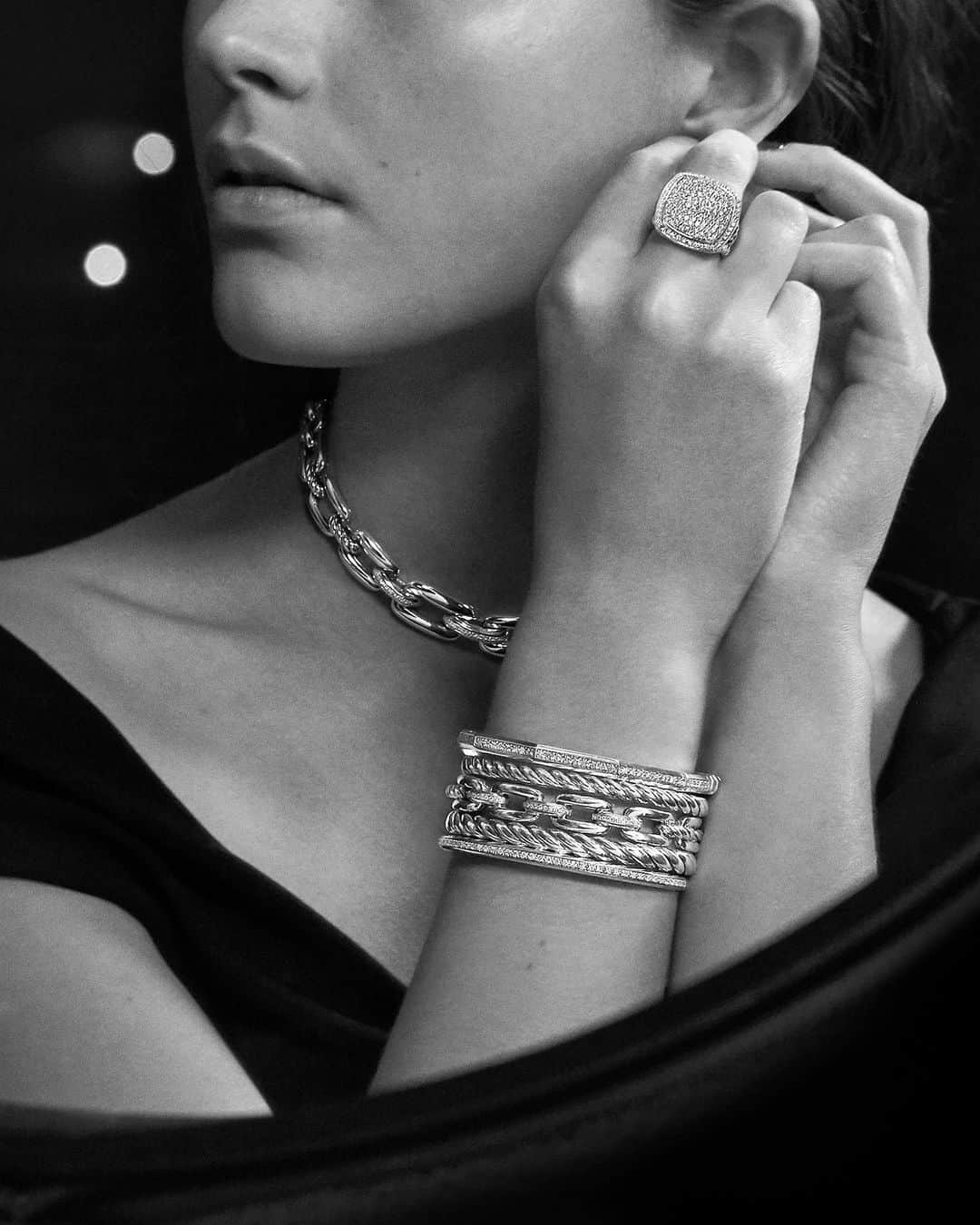 デビッドヤーマンのインスタグラム：「✨ Let’s start off 2021 with a little glamour ✨ #DavidYurman」