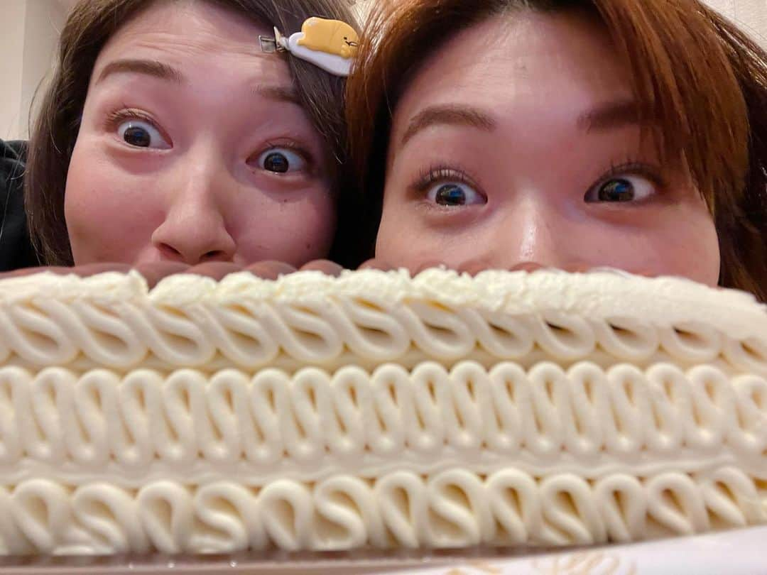 狩野舞子さんのインスタグラム写真 - (狩野舞子Instagram)「・ 夢が叶った日🥰🤝🍫 ・ #ビエネッタ #viennetta  #ビエネッタ大人食い  #得意の一口残し #ウマイコ！」12月29日 11時36分 - kanochan715