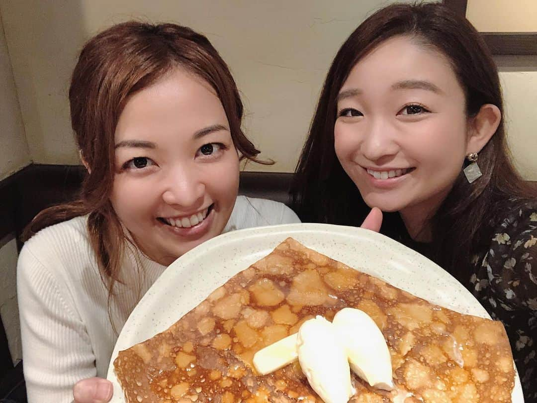 斉藤ひかりさんのインスタグラム写真 - (斉藤ひかりInstagram)「いつかのひみ姉 ◡̈*.♡ そば粉ガレットはヘルシーで軽くてありがたいです(^^)  #ブレッツカフェクレープリー #ガレット #銀座」12月29日 12時09分 - hikarisaito1027