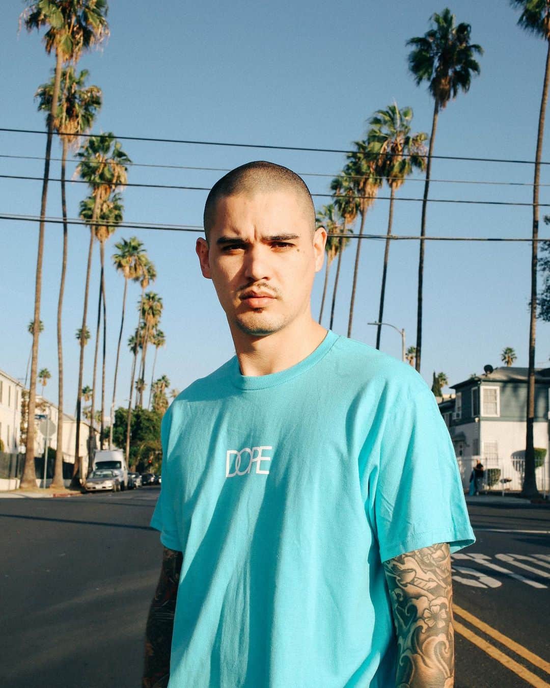 DOPEのインスタグラム：「Small Logo Tee 🔥」