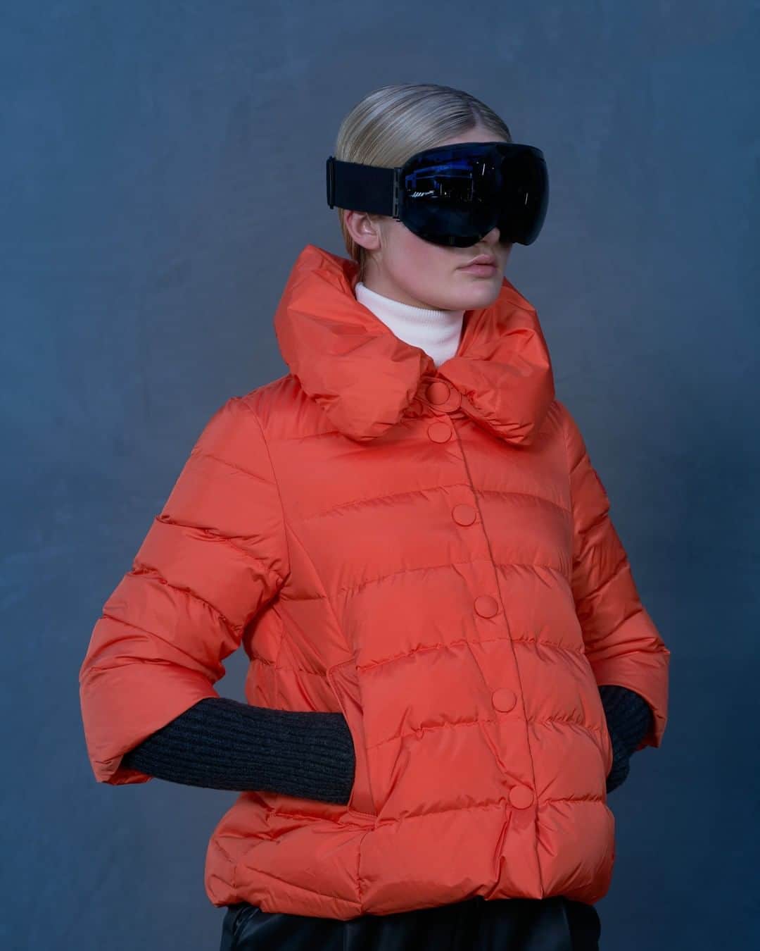 タトラスのインスタグラム：「Be different, be adventurous.  COLMA lady's down jacket from TATRAS 20AW collection.   #Tatras #Tatrasofficial  #Tatraspeople  #downjacket」