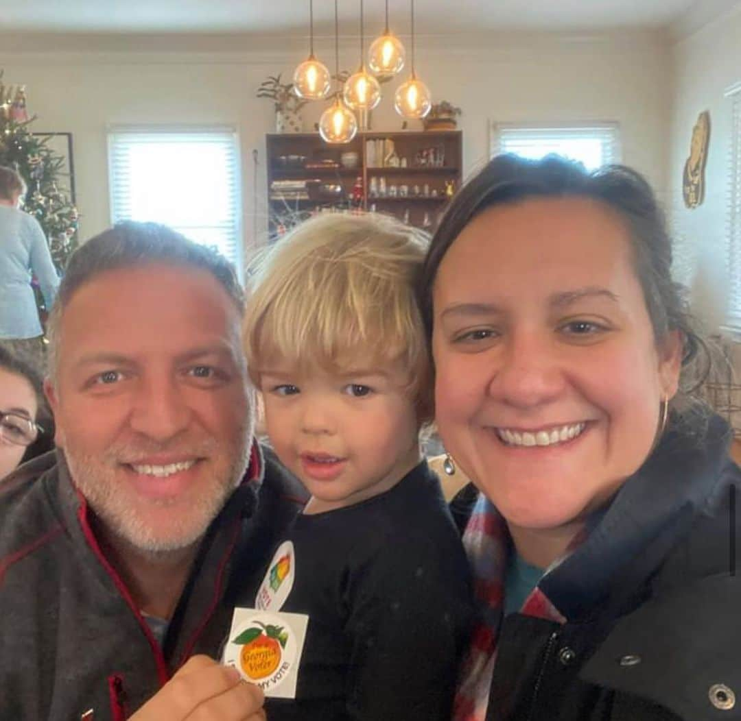 デブラ・メッシングさんのインスタグラム写真 - (デブラ・メッシングInstagram)「MORE beautiful “Faces of CHANGE” from early voting in #GEORGIA!  So much JOY  in their faces!  Your vote is your voice. Your vote is your POWER!  USE IT! 🔥🔥🔥🔥  JOIN THE H U G E BLUE WAVE CRASHING OVER GEORGIA! #voteearly   Thank you #GA! You are saving our country! 🙏🏻🧡🧡🧡🧡🧡🧡🧡  #georgiaonmymind #georgiapeach #atlanta #savannah #Dekalb #Cobb #JonOssoff #RaphaelWarnock #civilrights #votingrights #johnlewis #goodtrouble #COVID19 #veterans #climate #FlipTheSenate #senate #vote #election #BlueWave #ossoff #warnock #benhill #georgiatech #morehouse」12月29日 14時00分 - therealdebramessing