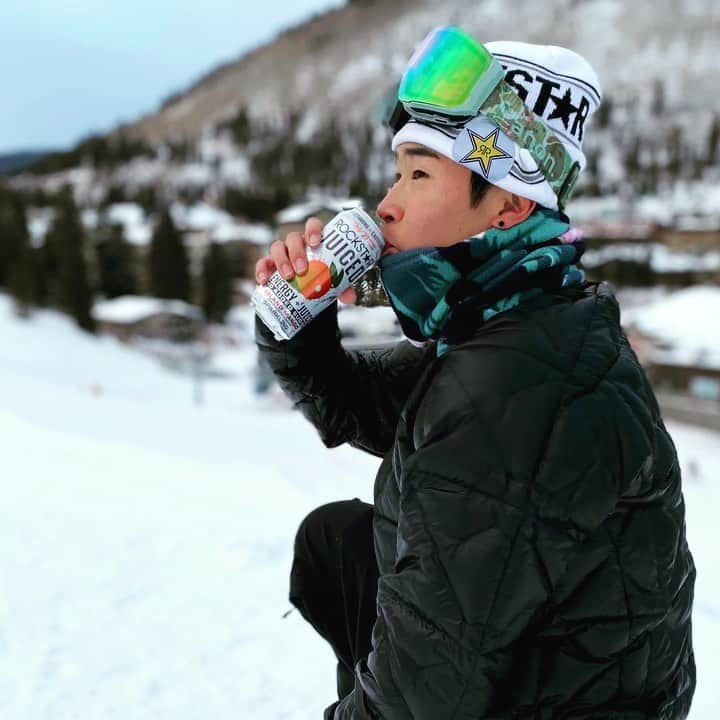 片山來夢のインスタグラム：「Juuuuuuiced😋 @rockstarenergy」