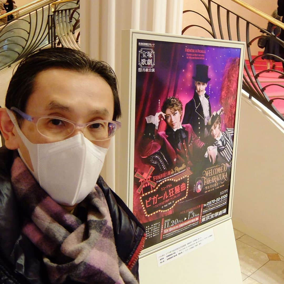 桂春雨さんのインスタグラム写真 - (桂春雨Instagram)「これから東京宝塚大劇場で、月組公演『WELCOME TO TAKARAZUKA −雪と月と花とｰ』『ピガール協奏曲』を観劇。2020年、最後の観劇です。松本悠里先生の舞台もこれで見納めです。心して観ます。  #宝塚 #歌劇 #月組 #公演 #東京宝塚劇場 #珠城りょう #美園さくら #月城かなと #風間柚乃 #鳳月杏 #暁千星 #千海華蘭 #蘭尚樹 #takarazuka #日本舞踊 #松本悠里 #退団 #ピガール #ムーランルージュ #ミュージカル#musical #pigalle #moulanrouge」12月29日 15時09分 - harusamek