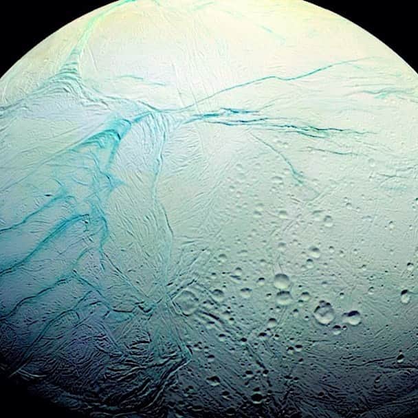 NASAのインスタグラム：「Want to know more about our solar system but don’t know where to start? We’ve got you covered. Here’s what you need to know about:⁣  ⁣  🔴 Mars ⁣  🌊 Ocean Worlds ⁣  🌎 Near-Earth Objects ⁣  And so 👏 much 👏 more 👏⁣  ⁣ Our What You Need to Know series takes you on a tour across the solar system, exploring some of the most intriguing features about our tiny slice of the Milky Way galaxy. ⁣  ⁣ From moons that hide vast liquid oceans to asteroids that hold the secrets of our universe to worlds that could be friendly to life, head over to our IGTV channel and get closer to the universe. ⁣  ⁣ Credit: NASA 360 ⁣  ⁣ #MilkyWay #NASA #Mars #MilkyWayGalaxy #Saturn」