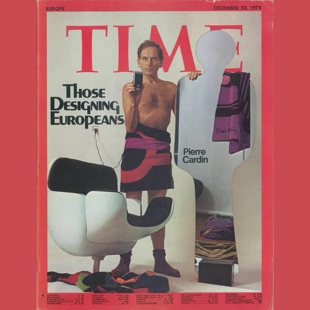 レクレルールのインスタグラム：「"My old vintage designs are so popular now. I must have been on to something" Cardin said once, with a self-assured smile and great humility. Heaven will be redesigned soon 🕊 Pierre Cardin 1922-2020   Ph: standing mirror designed by #pierrecardin on the cover of #thetimes and available at Leclaireur, 10 rue Boissy d'Anglas.」