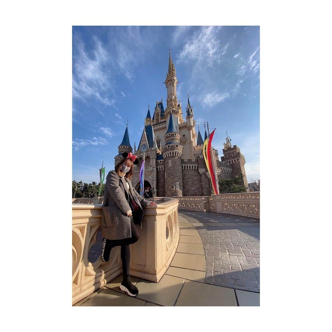 林菜乃子さんのインスタグラム写真 - (林菜乃子Instagram)「.  Disney🥺🤍 いつ行っても楽しいなぁ~!!  色んなことを気をつけながら... リフレッシュできました🤭💜  ⚠︎撮影の時だけマスク外してます。🤢」12月29日 18時00分 - h._.nanoko24