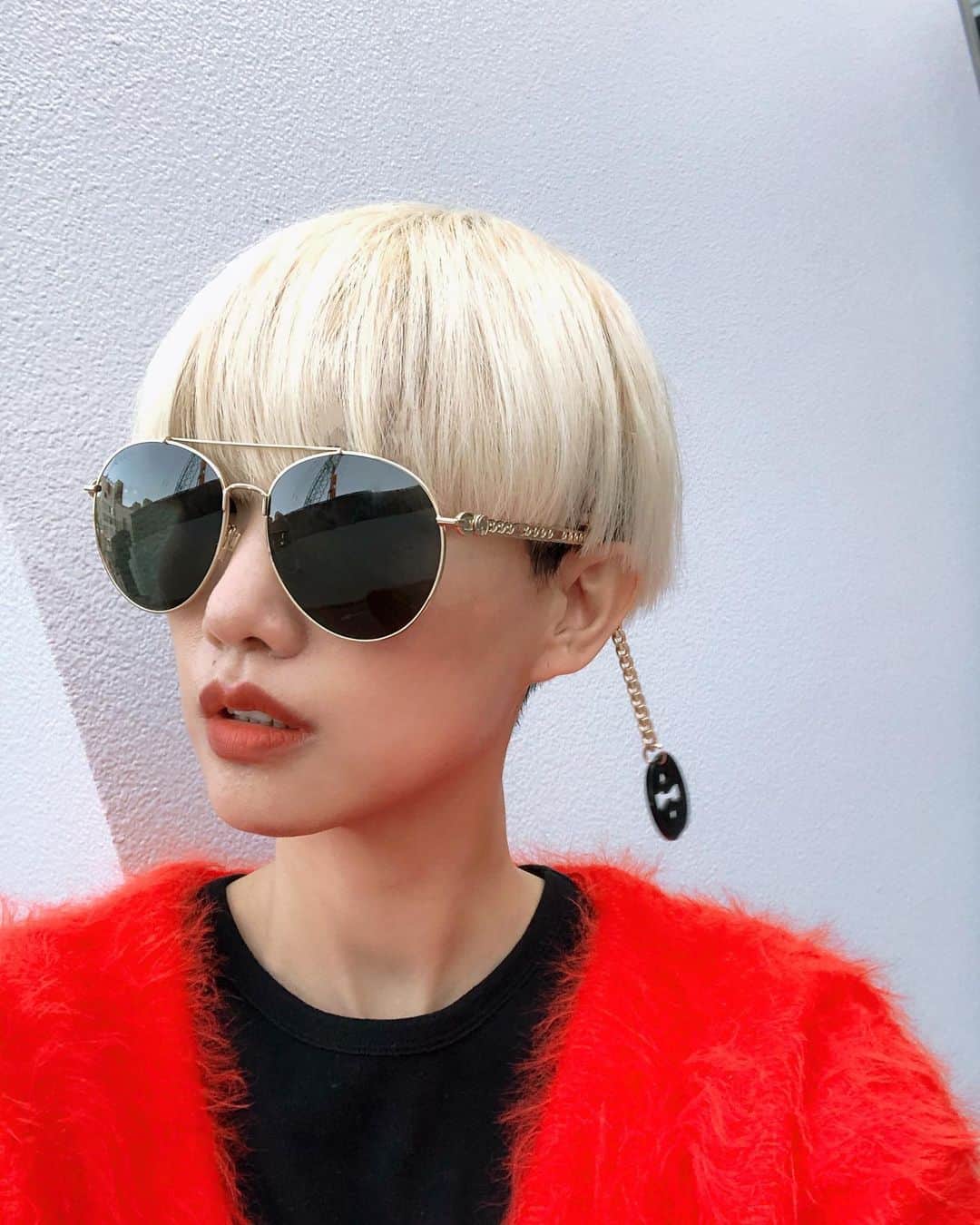 のインスタグラム：「@gucci 😎✨」