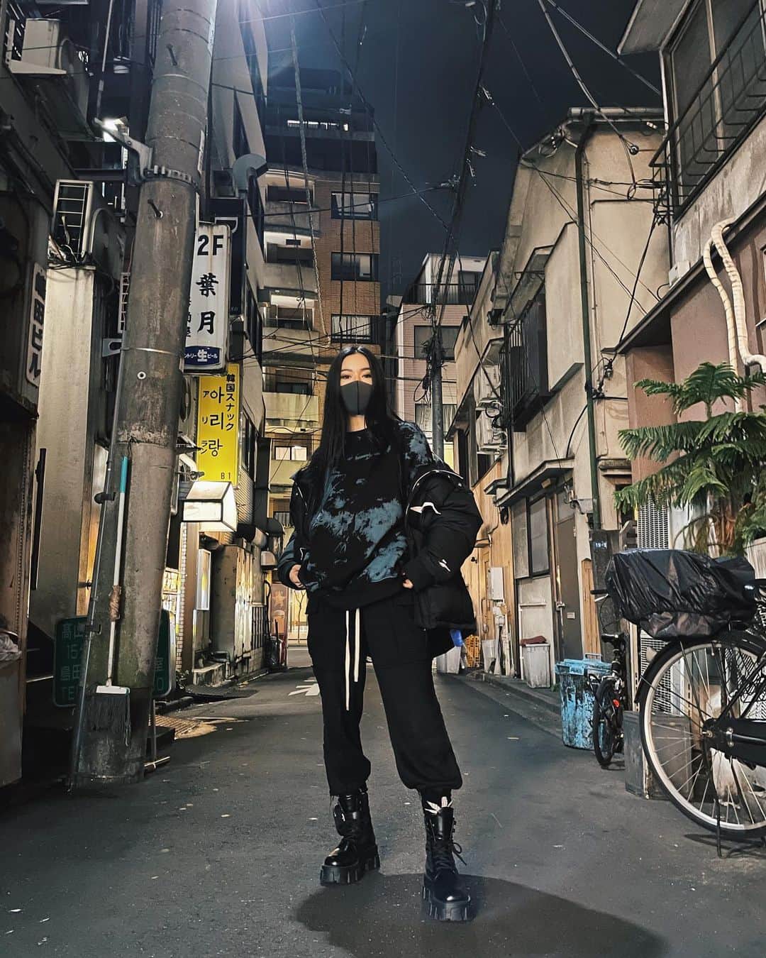 藤川ありすのインスタグラム：「__ alice's outfit. 新入りのトレーナーが可愛いいい。 @su_do___」