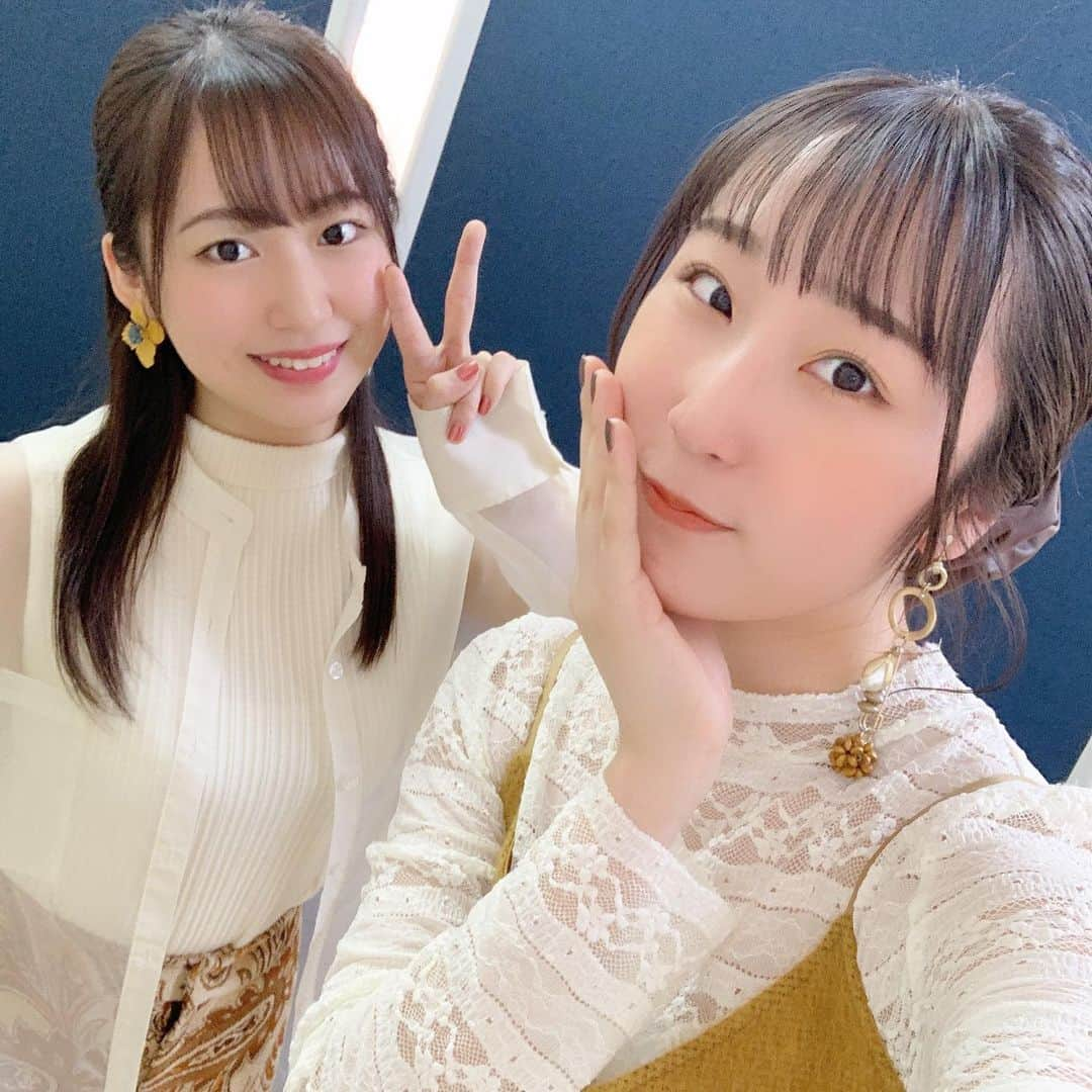 野中美希さんのインスタグラム写真 - (野中美希Instagram)「2020年のこり少し🌨 . 今年のハロー！プロジェクトのコンサートでの思い出写真たち◎ 西田汐里ちゃん💕 段原瑠々ちゃん🧡 佐々木莉佳子ちゃん💛 新沼希空ちゃん💙 . #helloproject#morningmusume20#angereme#juicejuice#つばきファクトリー#beyooooonds#西田汐里 ちゃん#段原瑠々 ちゃん#佐々木莉佳子 ちゃん#新沼希空 ちゃん#野中美希#ちぇる」12月29日 20時11分 - miki_nonaka.official