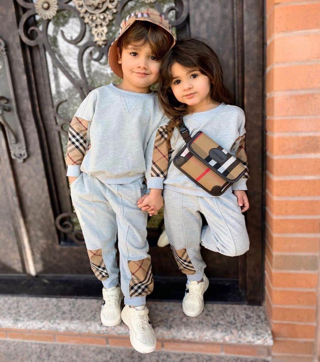 Kidz Fashionのインスタグラム：「By @cee_jae_gee #kidzfashion」