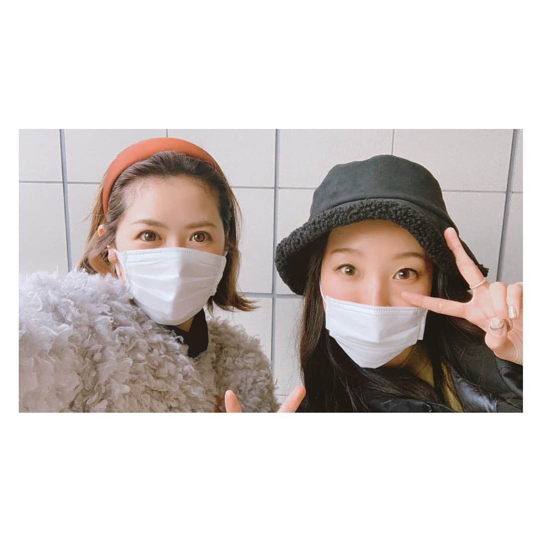 AIMIさんのインスタグラム写真 - (AIMIInstagram)「一年ぶりに3分の2 ステレオポニー🐴🐴 ❤︎ ❤︎  NOHANA元気そうでした😛 こんなに寒いのにニーハイブーツで登場して、相変わらずブレなくてさすが👢✨✨  ほんとはSHIHOも来る予定だったのに叶わず！ 2021年にはきっと・・・  ps.ファンクラブのみなさん年始おたのしみに🌟  #AIMI#nohana#stereopony#singersongwriter #checkme#band #ステポ納め」12月29日 20時40分 - my_name_is_aimi