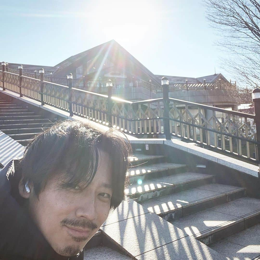 池田信太郎さんのインスタグラム写真 - (池田信太郎Instagram)「12月27日で40歳になりました🎂  仕事とプライベートのバランスを保ちながら40代は駆け抜けたいと思います。  #誕生日  #40歳 #選択と集中  #軽井沢」12月29日 21時09分 - shintaroikeda_tokyo