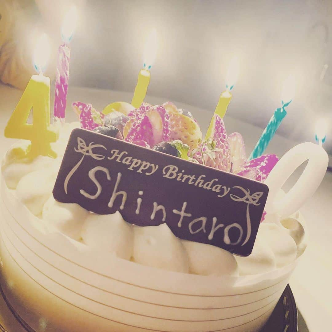 池田信太郎さんのインスタグラム写真 - (池田信太郎Instagram)「12月27日で40歳になりました🎂  仕事とプライベートのバランスを保ちながら40代は駆け抜けたいと思います。  #誕生日  #40歳 #選択と集中  #軽井沢」12月29日 21時09分 - shintaroikeda_tokyo