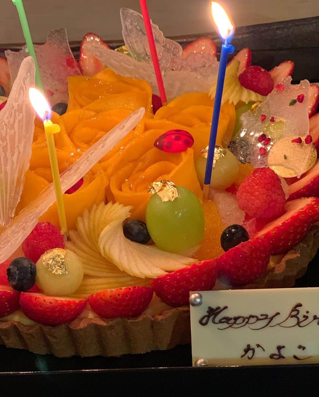 岸本加世子さんのインスタグラム写真 - (岸本加世子Instagram)「加世子還暦！敬愛する方にお誕生日を祝って頂きました。幸せです。お花もプレゼントも沢山ありがとうございました。」12月29日 21時48分 - kayokokishimoto