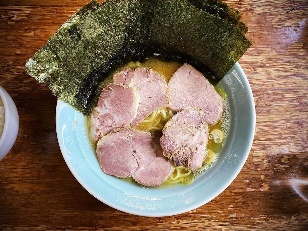 岸田メルのグルメインスタ