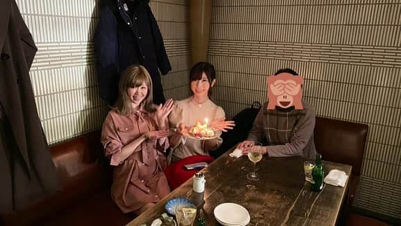 生田ちむさんのインスタグラム写真 - (生田ちむInstagram)「嬉しい誕生日会でした😌🎂  #誕生日 #バースデー #birthday #年越し #マスク #恐竜 #ケーキ #Happybirthday #サプライズ #デザート #ロウソク #今年もあと少し #生田晴香 #生田ちむ #おかんに」12月29日 22時02分 - 1224chimu