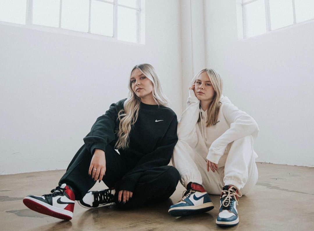 Dagi Beeのインスタグラム：「TEAM @lenimariee 🤍」