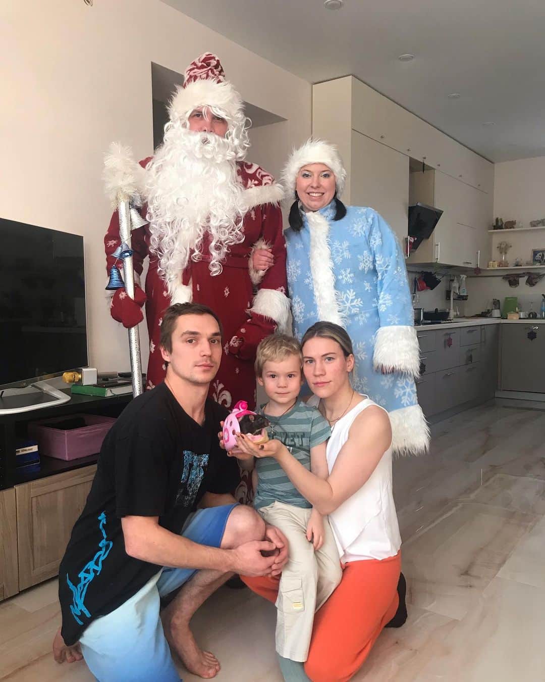 キセニア・アファナセワのインスタグラム：「🎄」