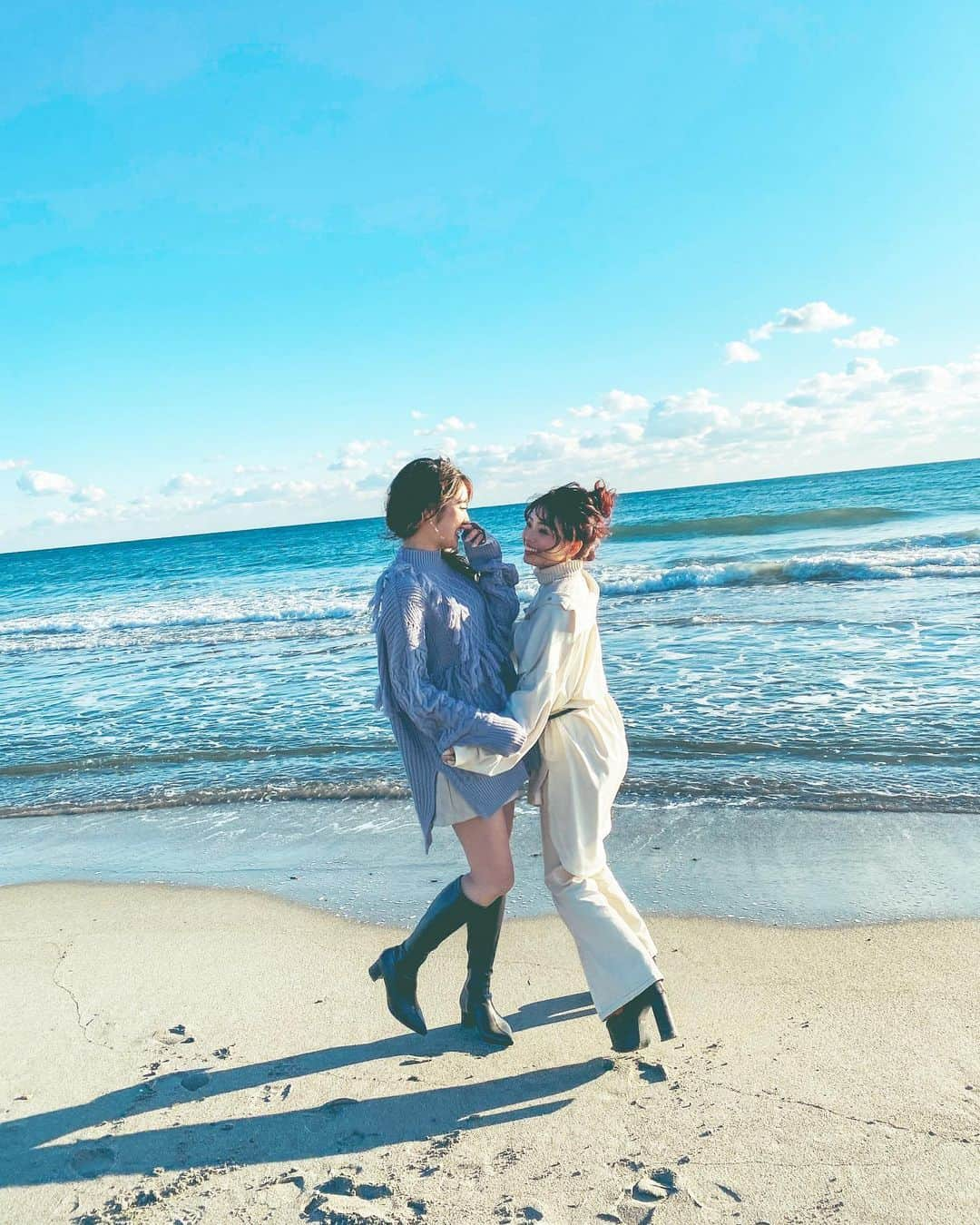 カトリナさんのインスタグラム写真 - (カトリナInstagram)「﻿ ﻿ ﻿ ﻿ ﻿ この写真スキ❤️﻿ ﻿ ﻿ ﻿ ﻿ ﻿ ﻿ ﻿ #カトリナ#さやりな﻿ #サロモ#静岡サロモ#浜松サロモ#サロンモデル#ポージング#撮影データ#前髪#ヘアカラー#カラコン#ヘアスタイル#ヘアアレンジ#美容院#冬コーデ#撮影依頼募集#fashion#make#コスメ#152cmコーデ#低身長#イエベ#ペア撮り」12月29日 22時45分 - suzu_nanase715