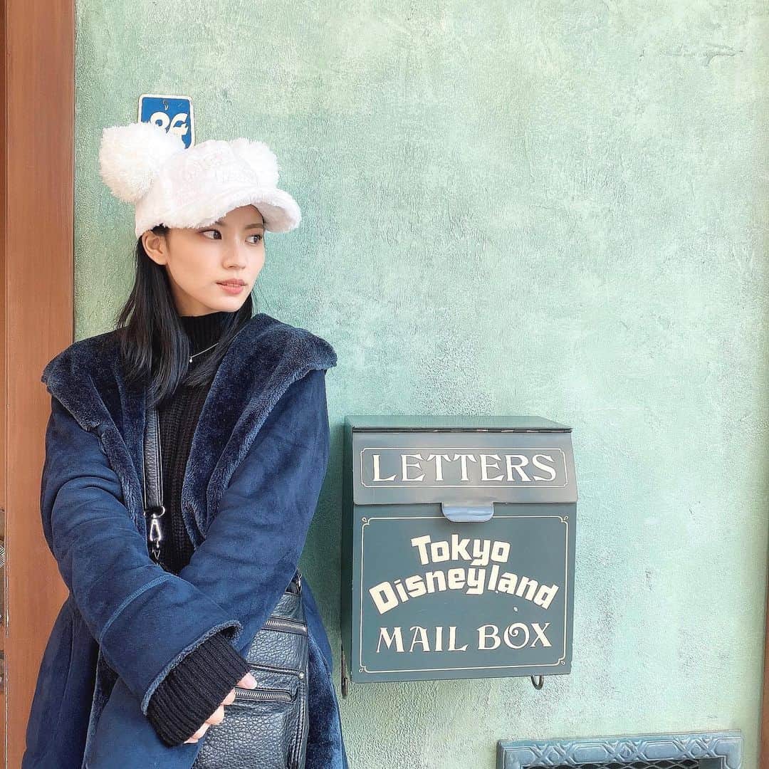 小林玲のインスタグラム：「.﻿  ﻿ ﻿💌✨✨✨ ﻿ ﻿ ﻿ #ディズニーランド﻿ #disney  #disneyland ﻿ #japanesegirl ﻿ ﻿」