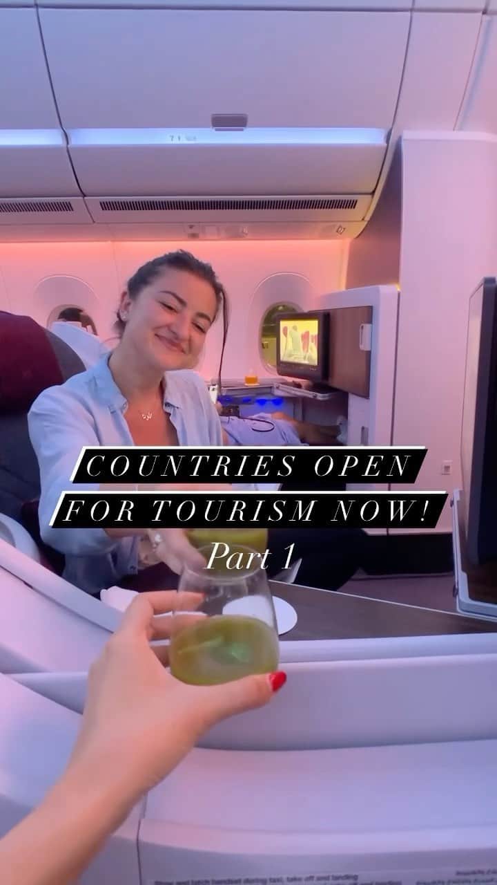 bestvacationsのインスタグラム：「Tag a traveler ✈️ 📷 @elona . Reopening news is ever-changing and is updated constantly! Depending on your nationality, please visit the official website of your desired destination country to see the most up to date travel news and restrictions. ⁣ ⁣ The decision to travel is ultimately your responsibility 🤓 ⁣ ⁣ #travelhacks #avgeek #frequentflyer #frequentflyers #businessclassflyer #travelthroughtheworld #travelbloggerlife #travelblogger #covidtravel #BestVacations #TravelAwesome #travel」