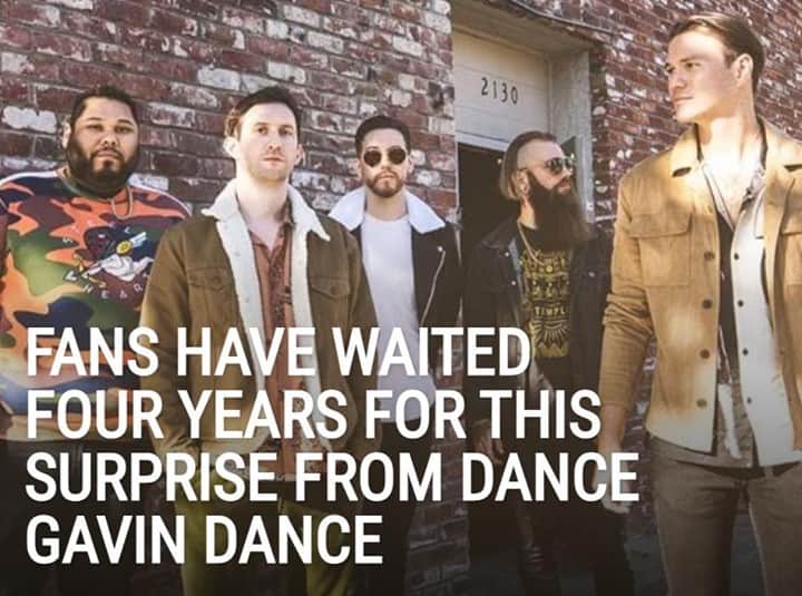 Alternative Pressさんのインスタグラム写真 - (Alternative PressInstagram)「For Christmas, @dancegavindance have unveiled a special surprise that fans have been asking for for over four years⁠ LINK IN BIO⁠ .⁠ .⁠ .⁠ #dancegavindance #dgd #treecitysessions #treecitysessionsvolume2 #altpress #alternativepress」12月30日 1時02分 - altpress