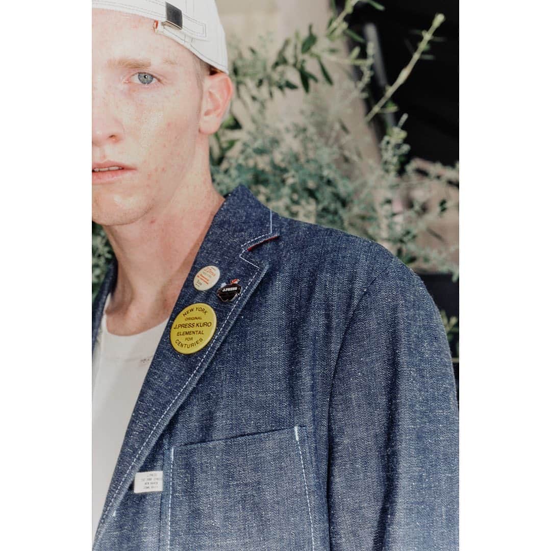 KUROのインスタグラム：「KURO x JPRESS 21ss collection coming soon #denim #architecture #jpress #jpress_originals」