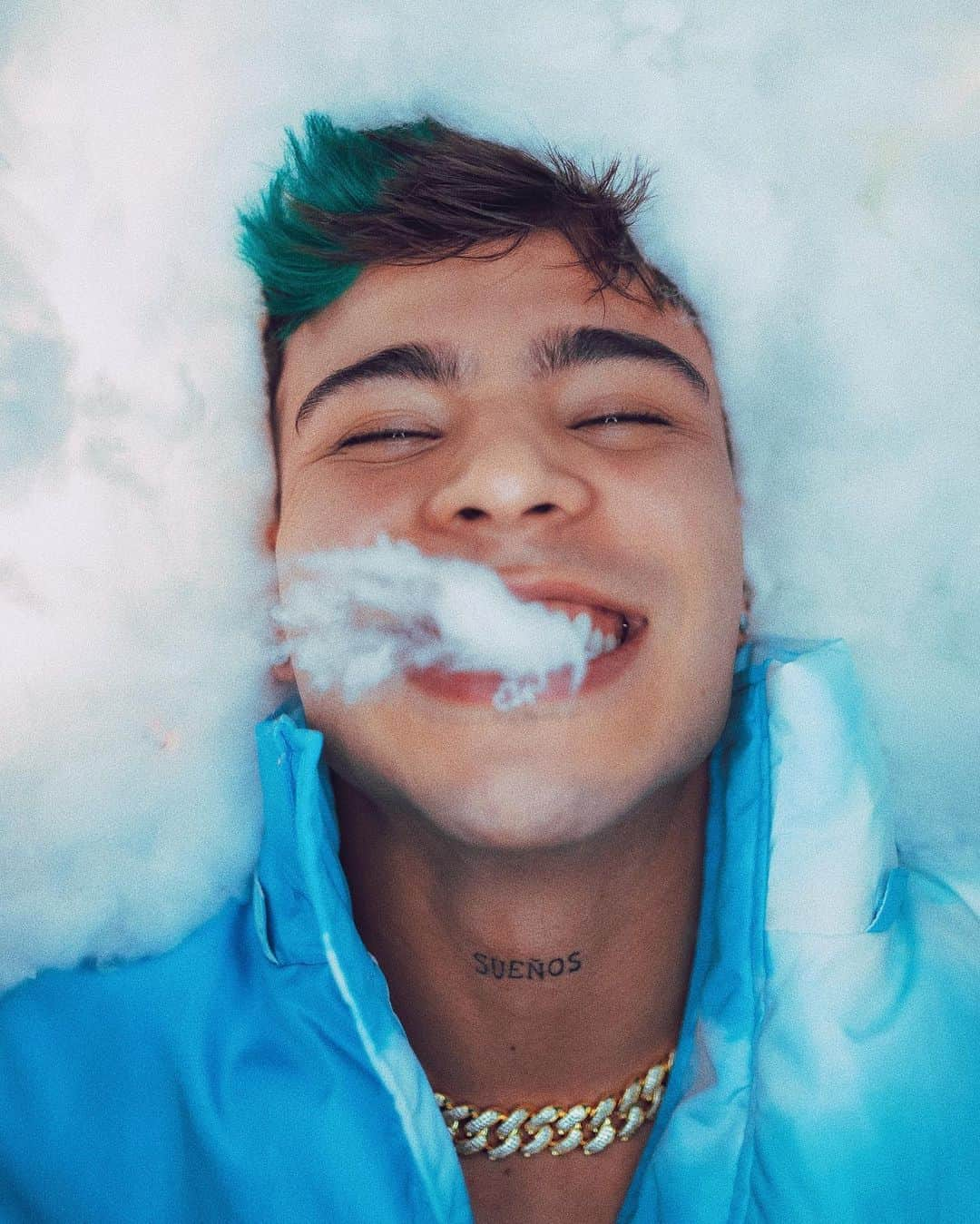 Sebastián Villalobosさんのインスタグラム写真 - (Sebastián VillalobosInstagram)「☁️ los sueños me tienen en las nubes ☁️」12月30日 10時58分 - sebas