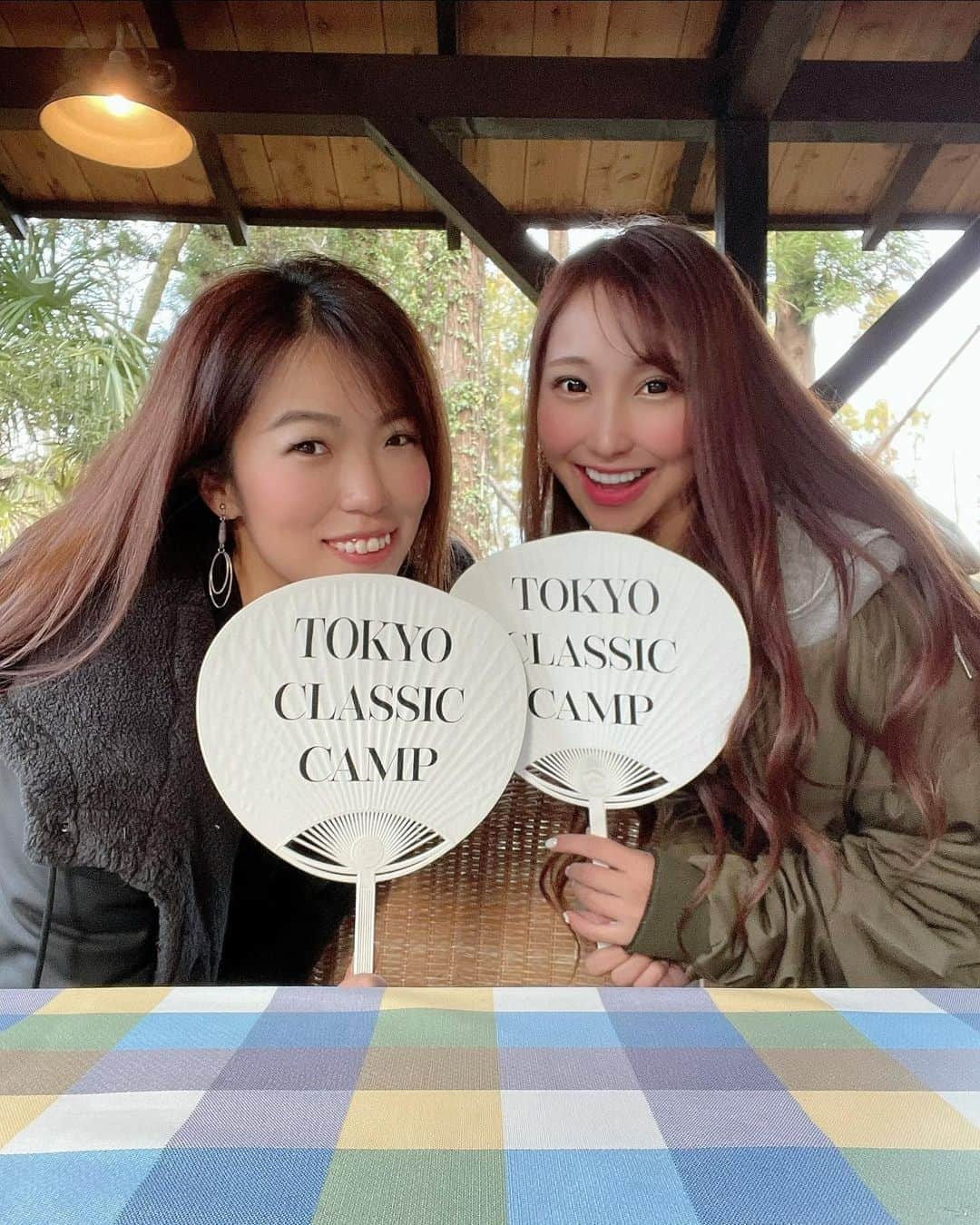 りえちのインスタグラム：「キャンプーー🤍  大好きななっちゃんとゴルフのみんなで一泊２日！🥰⛺️ ずーっとハッピーでした🤍  みんなも幸せそうだった✨ 誕生日も祝われて、、、本当にありがとう❤️🎁  出会いはご縁。繋がりは波長。 優しい人の周りはみんな優しい！  素敵な時間を共有できてほんとに嬉しい😚 らぶ❤️  #キャンプ #キャンプコーデ #東京クラシックキャンプ #誕生日祝い #誕生日サプライズ #ゴルフ女子 #スポーツ女子 #ゴルフすきな人と繋がりたい #自然が好き #ゴルフ場 #ゴルフだいすき #ゴルフうまくなりたい#インスタゴルフ #女子ゴルフ」