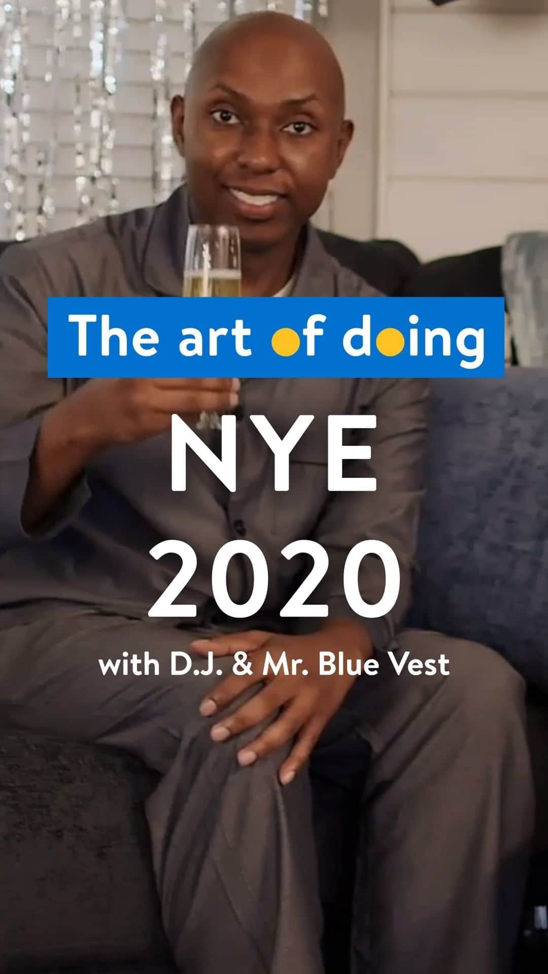 Wal-Mart Stores, Incのインスタグラム：「Don’t let 2020 ruin your NYE! D.J. & Mr. Blue Vest are BACK & bringing you loads of holiday cheer 😁 & fun ideas 🧐 for spicing up your at-home NYE celebration. It’s going to be so 🔥 , you’ll forget you’re in your living room. Cheers to that!」