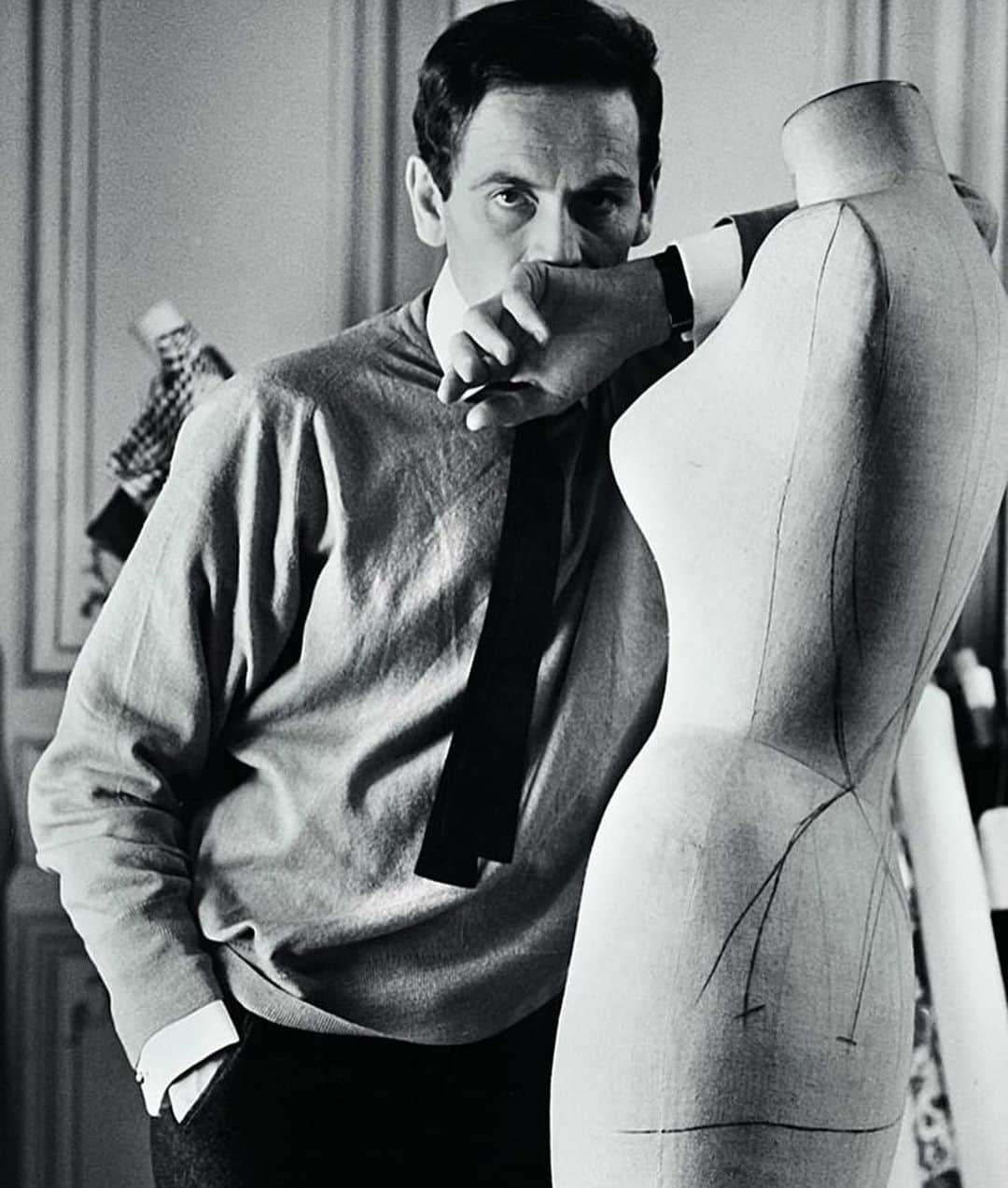 マート・アラスさんのインスタグラム写真 - (マート・アラスInstagram)「au revoir monsieur Cardin #pierrecardin」12月30日 3時22分 - mertalas