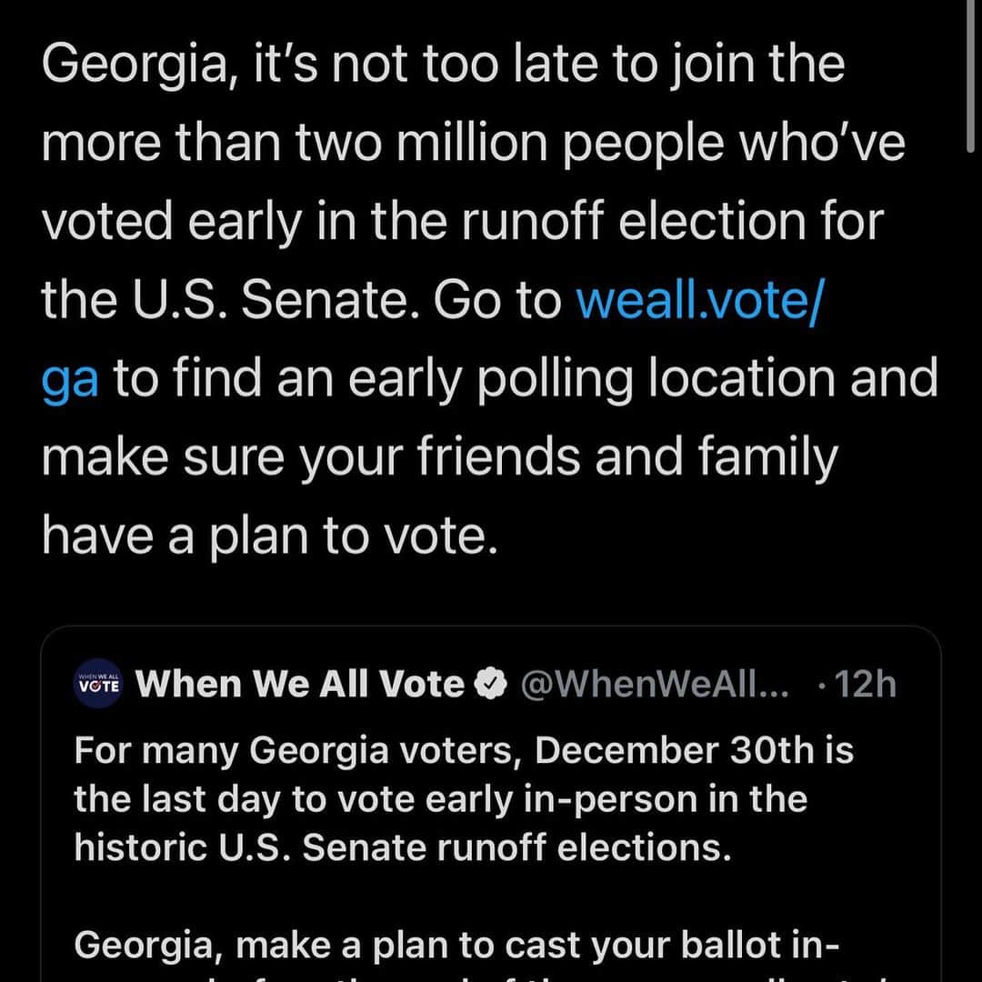 デブラ・メッシングさんのインスタグラム写真 - (デブラ・メッシングInstagram)「#Georgia there couldn’t be a CLEARER EXAMPLE of what a vote for your current senators would mean.  2/3 of the House passed the $2000 stimulus (that’s ALOT! ) , 70% of America supports these checks & President Trump wants $2000 stimulus checks.  Today the Democrats asked for a VOTE for the $2000 check.  MITCH MCCONNELL BLOCKED THE VOTE. ☠️  That is the whole story.   IF you ELECT @jonossoff & @raphaelwarnock— #MitchMcConnell will LOSE POWER.   Electing BOTH ( it must be BOTH) #jonossoff & #raphaelwarnock MEANS  the $2000 stimulus would pass IMMEDIATELY and the check would be in the mail to you.   It’s that simple.  (Swipe)  #stimuluscheck #stimulus #georgiaonmymind #georgiapeach #atlanta #savannah #Dekalb #Cobb #JonOssoff #RaphaelWarnock #civilrights #votingrights #johnlewis #goodtrouble #COVID19 Relief #veterans #climate #FlipTheSenate #senate #vote #election #BlueWave #ossoff #warnock #BidenHarris 🇺🇸#staceyabrams」12月30日 3時20分 - therealdebramessing