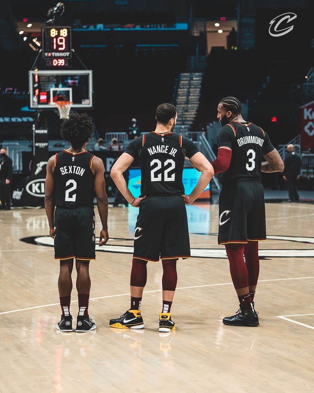 アンドレ・ドラモンドのインスタグラム：「Let’s keep it going tonight!! ⚒🔒🦍 #GAMEDAY @cavs」