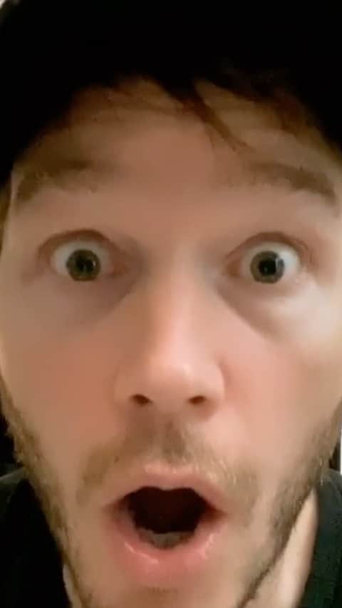 クリス・プラットのインスタグラム：「Watch this clip!!! You’re not gonna believe it!!  And then... click the link in my bio.」