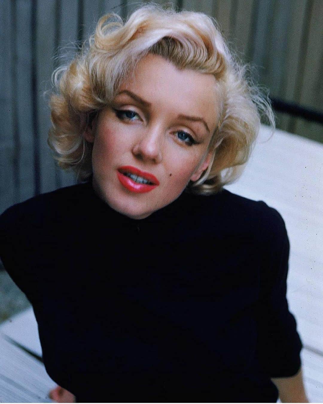 マリリン・モンローさんのインスタグラム写真 - (マリリン・モンローInstagram)「What’s your favorite thing about Marilyn?🖤 #marilynmonroe」12月30日 6時46分 - welovemarilyn